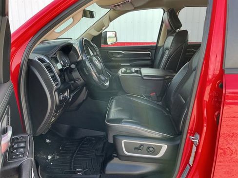 Used 2019 RAM 1500 Laramie image 21