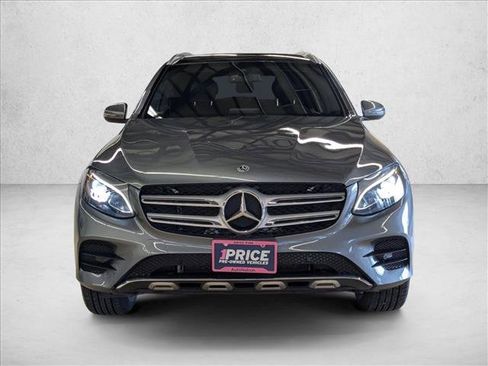 Used 2019 Mercedes-Benz GLC 300 4MATIC image 2