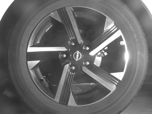 Used 2025 Nissan Sentra SV FWD image 14