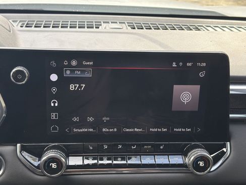 New 2025 GMC Canyon Elevation w/ Convenience Package image 18