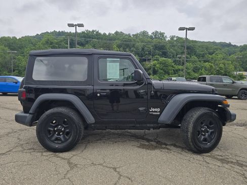 Used 2020 Jeep Wrangler Sport AWD/4WD image 16