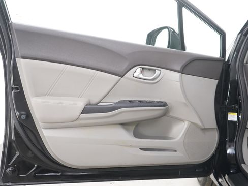 Used 2012 Honda Civic EX-L image 18