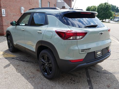 New 2026 Chevrolet TrailBlazer LT w/ Midnight Edition AWD/4WD image 5
