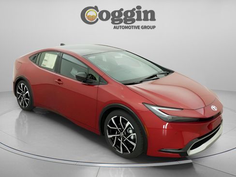 New 2026 Toyota Prius Plug-In Hybrid image 26