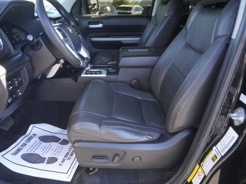 Used 2019 Toyota Tundra SR5 w/ SR5 Upgrade Package image 9