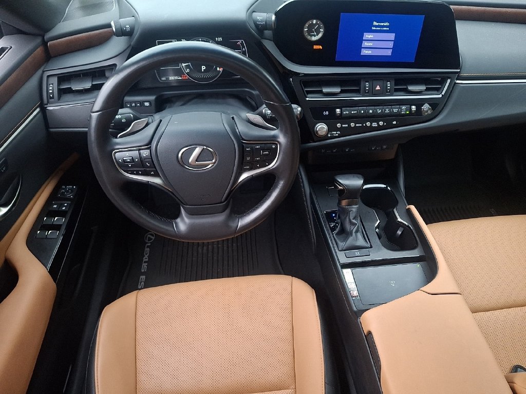 Certified 2025 Lexus ES 350 w/ Premium Package FWD image 12