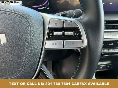 Used 2025 Kia Telluride S AWD/4WD image 19