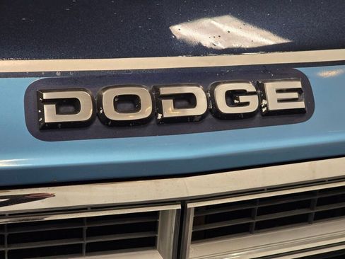 Used 1991 Dodge B2500 image 17