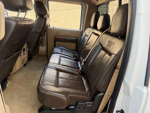 Used 2016 Ford F250 King Ranch w/ FX4 Off-Road Package AWD/4WD image 21