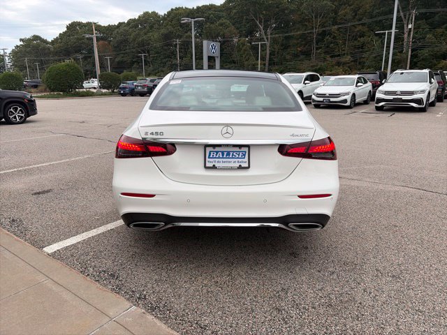 Used 2022 Mercedes-Benz E 450 4MATIC Sedan image 4