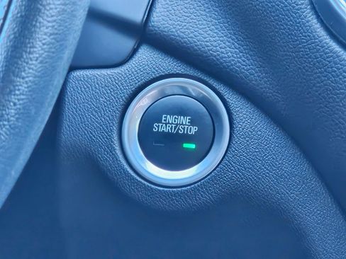 Used 2024 Chevrolet Equinox LT image 14