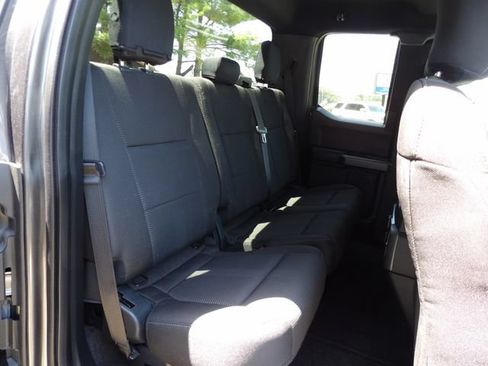 Used 2015 Ford F150 XLT w/ Equipment Group 301A Mid RWD image 9