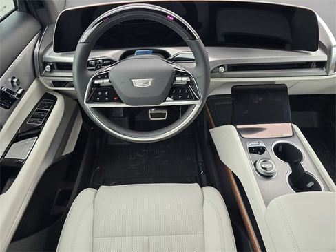 New 2026 Cadillac Vistiq Sport w/ LPO, Floor Liner Package image 16