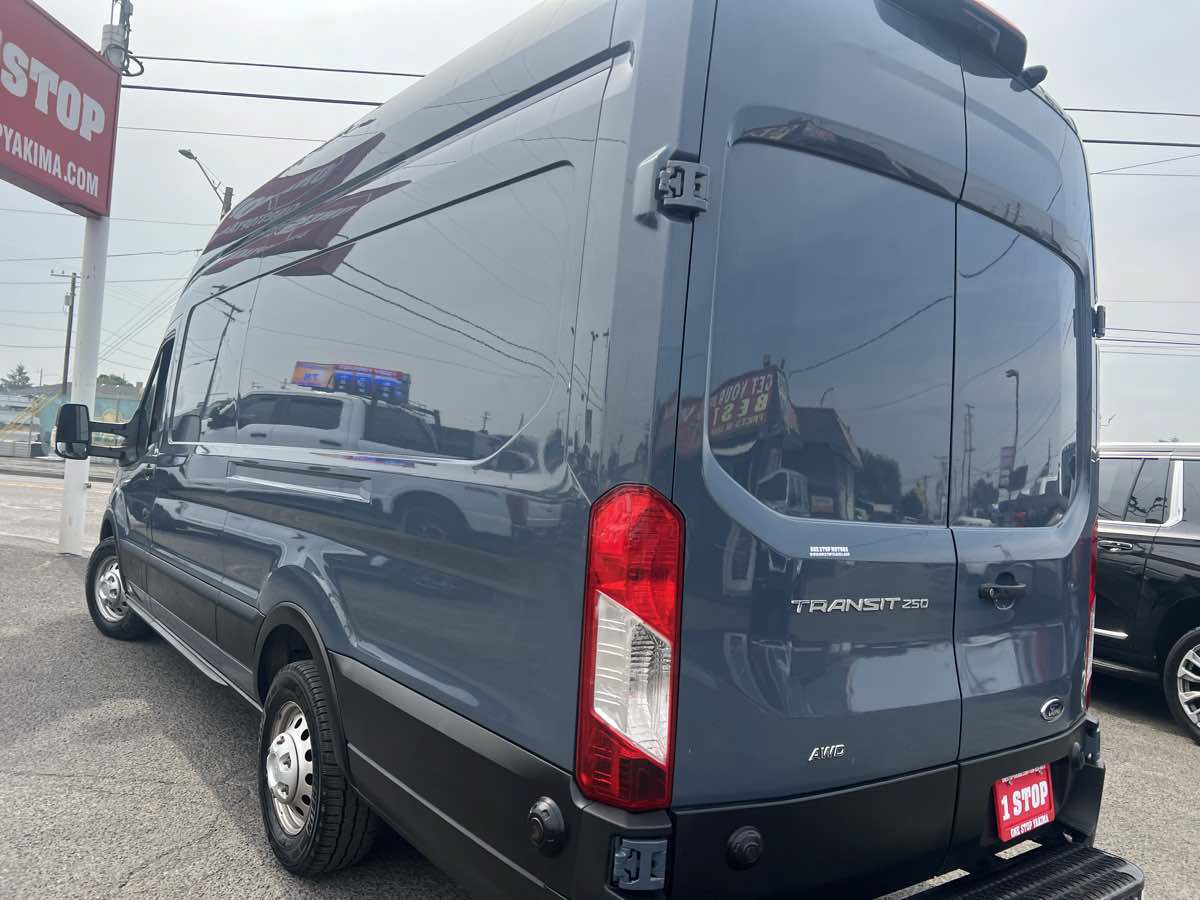 Used 2022 Ford Transit 250 148 High Roof Extended AWD w/ Parcel Delivery Package image 7