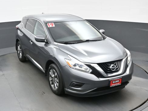 Used 2016 Nissan Murano S w/ Navigation Package image 32
