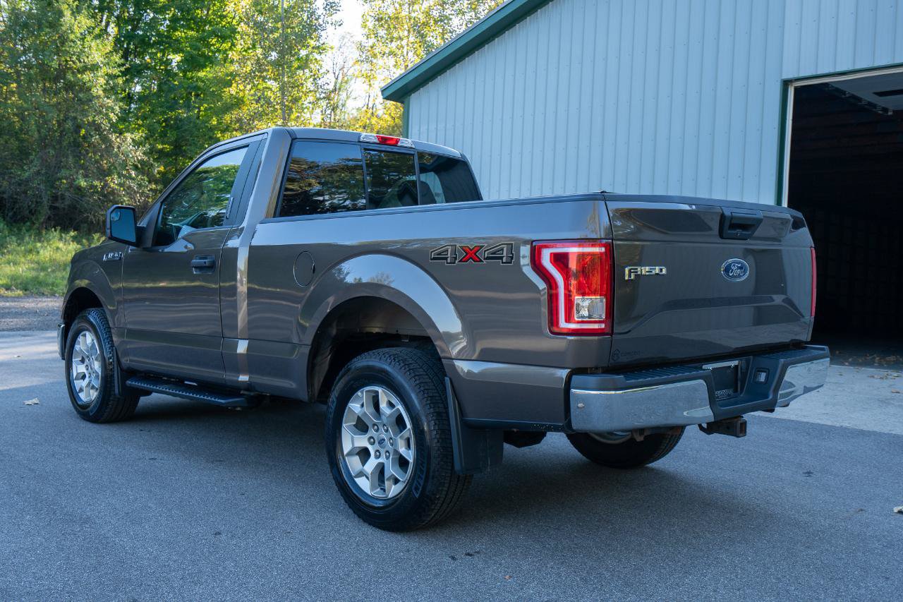 Used 2017 Ford F150 XLT AWD/4WD image 5