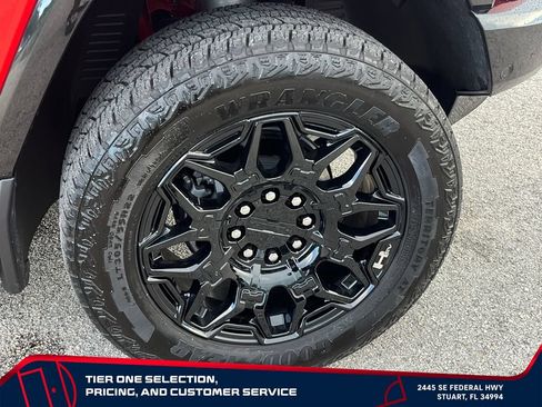 Used 2026 GMC Hummer EV SUV AWD/4WD image 21