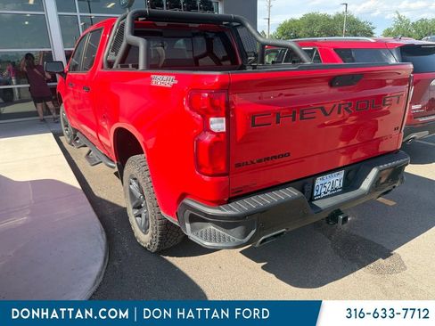 Used 2021 Chevrolet Silverado 1500 LT Trail Boss AWD/4WD image 4