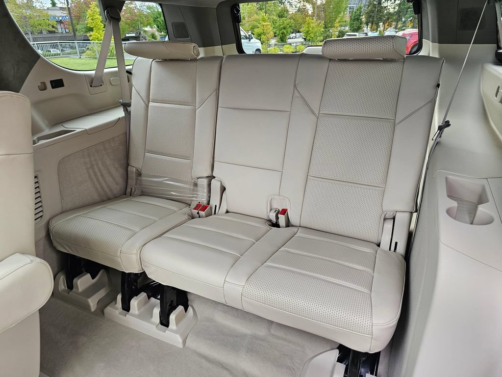 New 2026 Cadillac Escalade ESV Platinum Sport AWD/4WD image 18