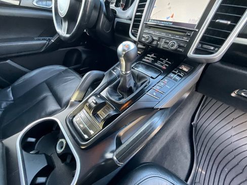 Used 2013 Porsche Cayenne AWD/4WD image 44