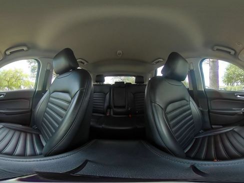 Used 2024 Ford Edge SEL AWD/4WD image 42
