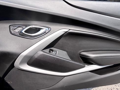 Used 2018 Chevrolet Camaro SS image 22