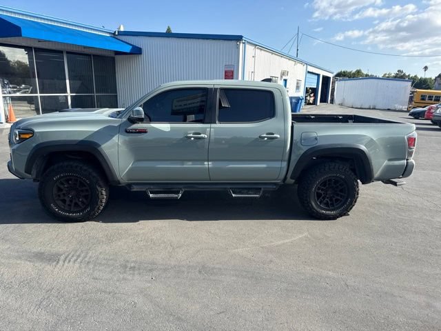 Used 2021 Toyota Tacoma TRD Pro AWD/4WD image 2