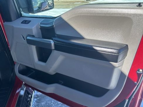 Used 2015 Ford F150 XLT w/ Equipment Group 302A Luxury image 14