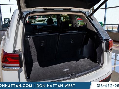 Used 2025 Volkswagen Atlas SE AWD/4WD image 26