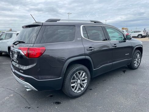 Used 2018 GMC Acadia SLT AWD/4WD image 4