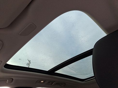 New 2026 Volvo XC60 B5 Plus w/ Protection Package Premier image 8