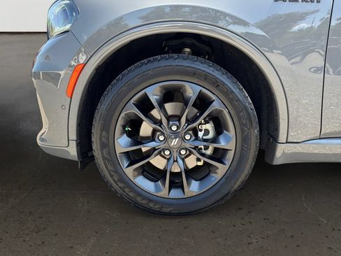 Used 2023 Dodge Durango R/T RWD image 10