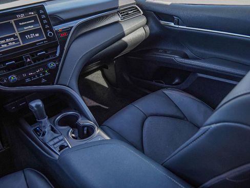 Used 2024 Toyota Camry XSE image 25