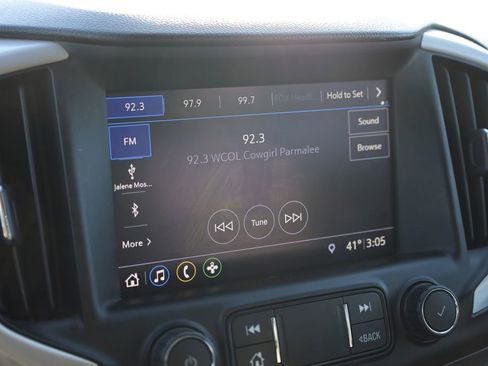 Used 2020 GMC Terrain SLT image 23