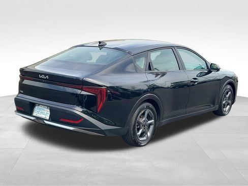 Used 2025 Kia K4 FWD image 4