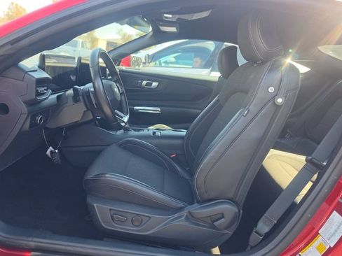Used 2024 Ford Mustang GT RWD image 5
