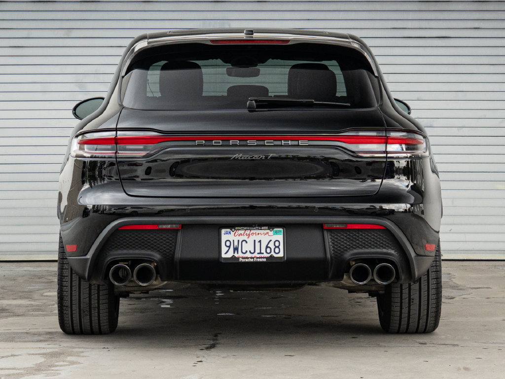 Certified 2026 Porsche Macan Turbo AWD/4WD image 32