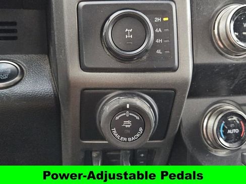 Used 2020 Ford F150 Raptor w/ Equipment Group 802A Luxury image 17