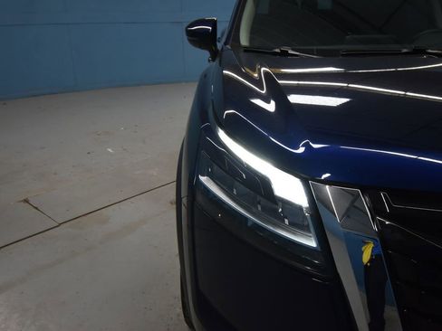 Used 2024 Nissan Pathfinder SL image 34