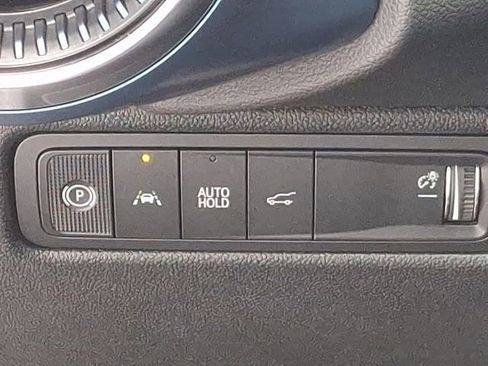 New 2026 Chevrolet Equinox EV LT AWD/4WD image 18