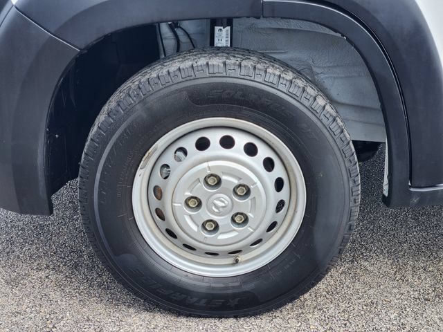 Used 2025 RAM ProMaster 2500 w/ Convenience Group FWD image 5