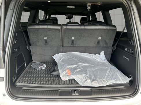 New 2026 Jeep Grand Wagoneer 4WD w/ Quick Order Packge 29V Upland image 12