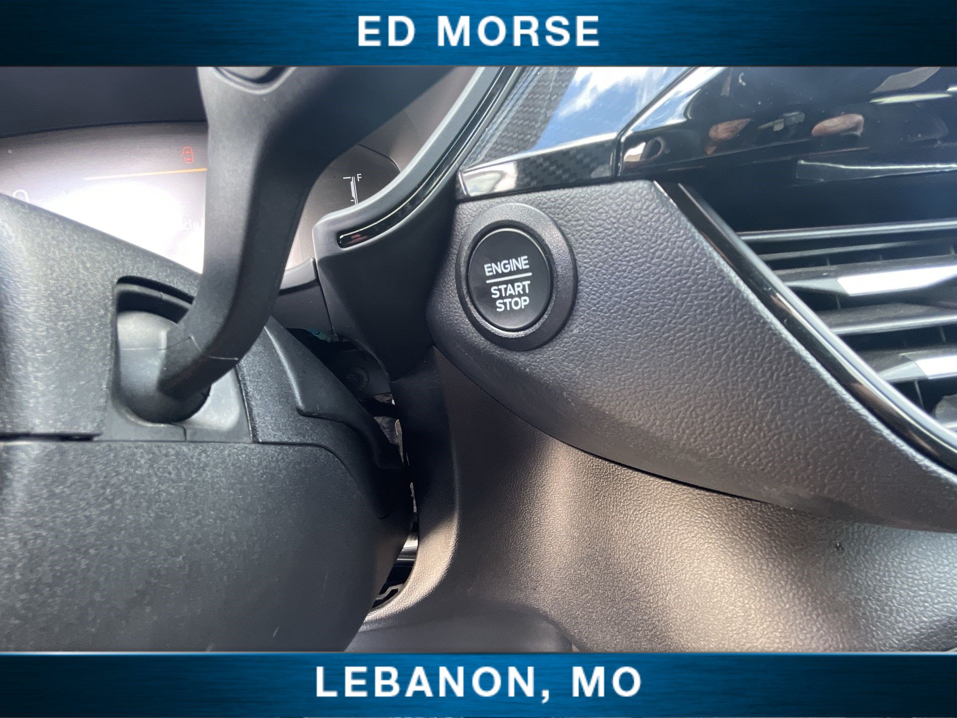 Used 2025 Ford Escape ST-Line AWD/4WD image 16