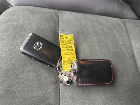 Used 2020 MAZDA CX-5 Touring image 34