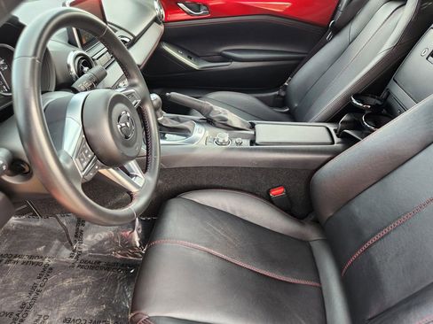 Used 2016 MAZDA MX-5 Miata Grand Touring image 3