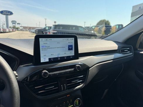 New 2025 Ford Escape Active image 17