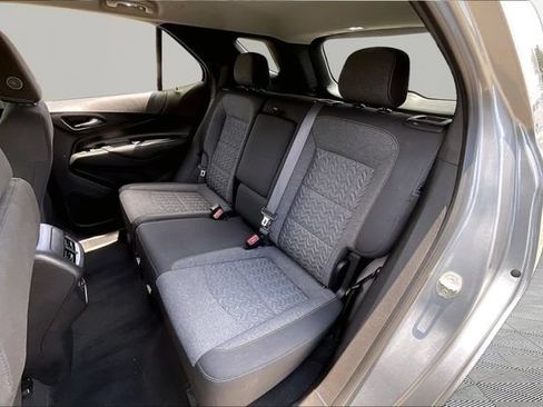 Used 2023 Chevrolet Equinox LT AWD/4WD image 16