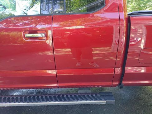 Used 2019 Ford F250 XLT w/ XLT Premium Package AWD/4WD image 3
