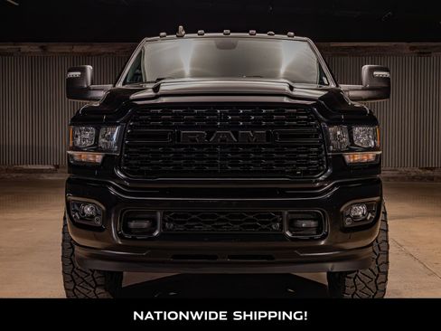 Used 2024 RAM 3500 Big Horn w/ Night Edition image 4