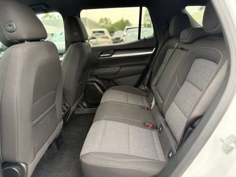 Used 2025 GMC Terrain Elevation AWD/4WD image 11